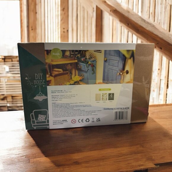 DIY Miniature House Kit Cathy's Flower House Robotime Crafting Set SEALED - Picture 2 of 5